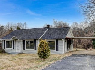 871 Camp Dan Valley Rd, Reidsville, NC 27320