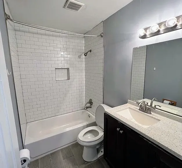 1011 Curran St NW #2 — Photo 27