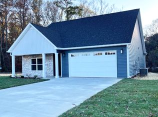 3150A Pin Oaks Cir NE, Cleveland, TN 37323