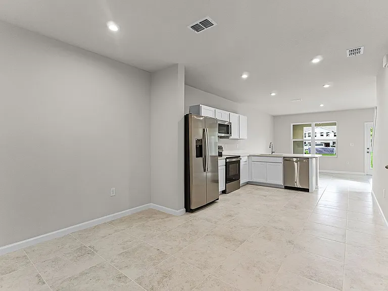 2400 Mercury Way — Photo 11