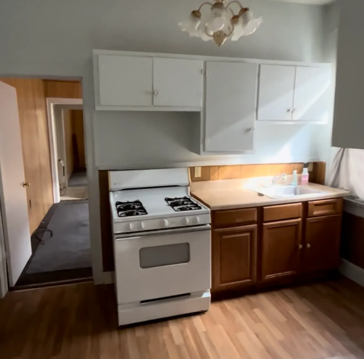 2 bed, 744 sqft, $800 — Photo 3