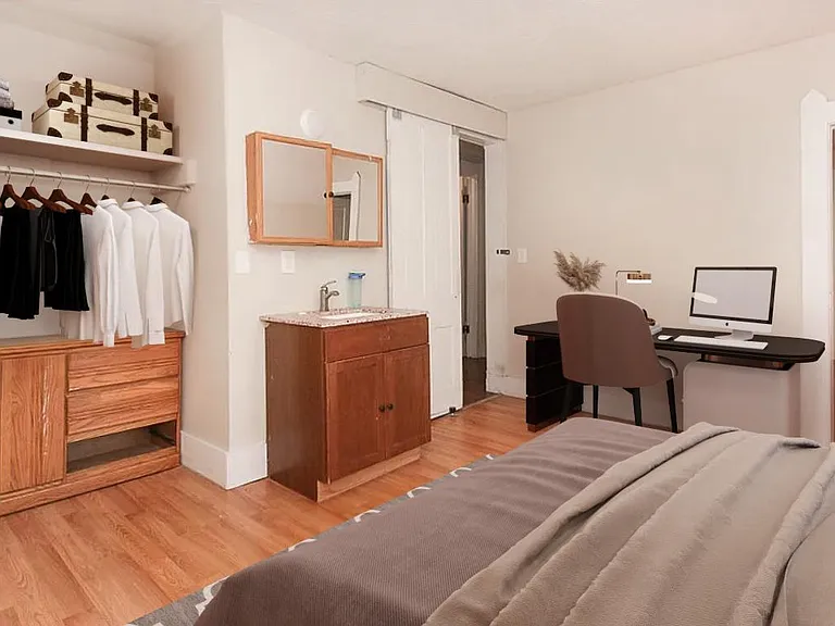 11709 Ashbury Ave — Photo 3