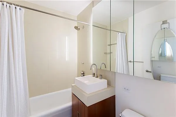Rented by (Legacy) Elegran | media 8