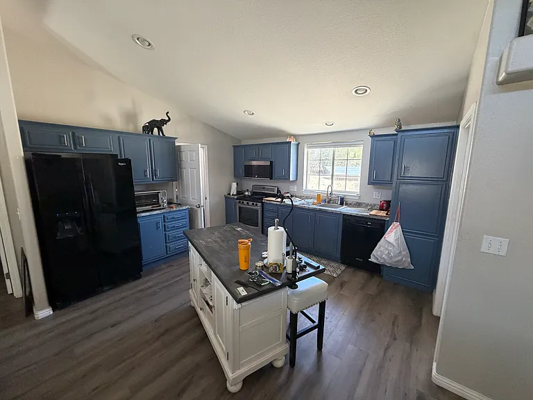 44027 White Mountain Rd — Photo 3