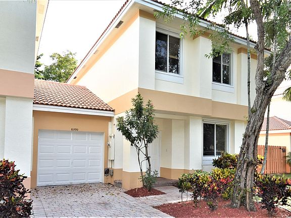 2nd image of 6590 Hidden Cove Dr #6-5