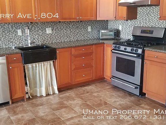 4th image of 1420 Terry Ave Unit 804