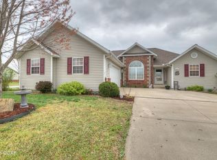 3501 Lusk Dr, Neosho, MO 64850