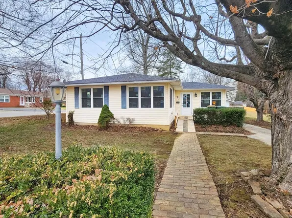 20 Bartlett Dr, Madisonville, KY 42431