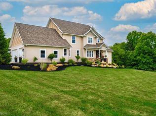 41 W Nimisila Rd, Akron, OH 44319