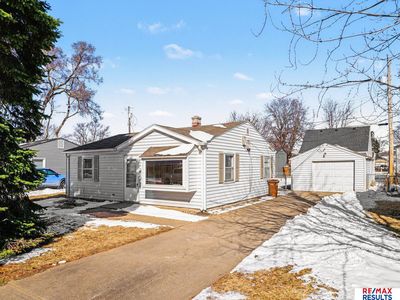 1004 W 31st Ave, Bellevue, NE, 68005