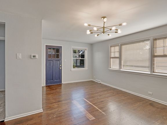 2nd image of 1506 Boeger Ave