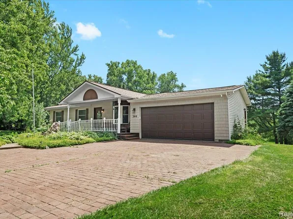 344 Chilson Rd, Howell, MI 48843