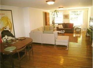 330 W 22nd St, New York, NY 10011