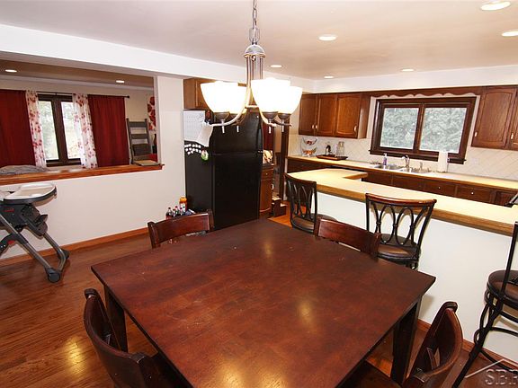 5th image of 8091 Southwood Dr