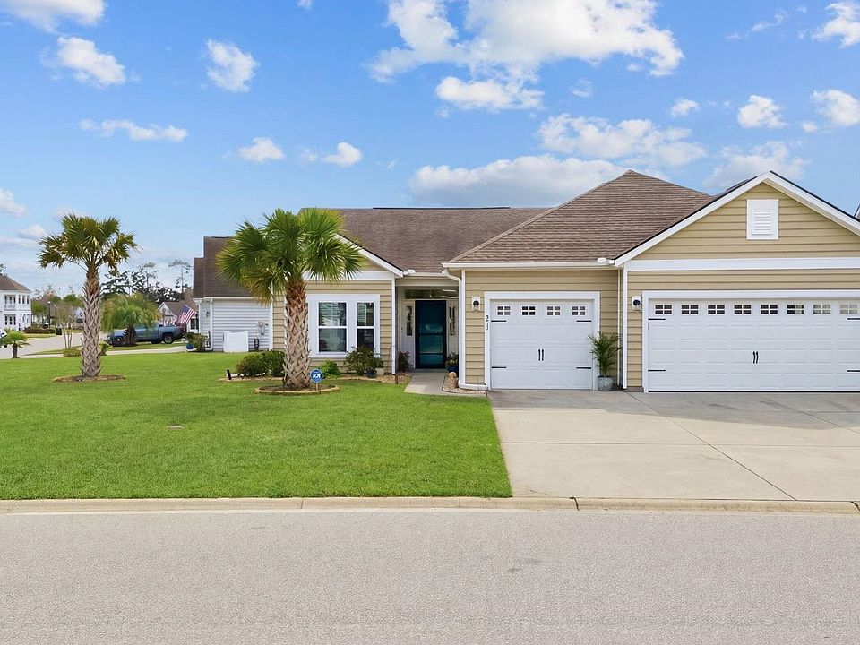 1st image of 213 Sherwood Dr.