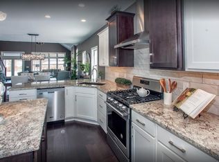 15 Juliette Dr, Lancaster, NY 14221