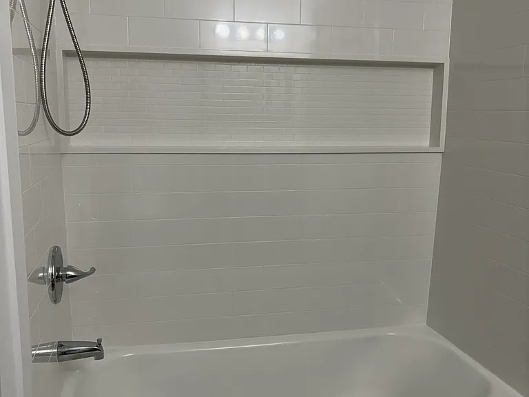 Bathroom/Laundry