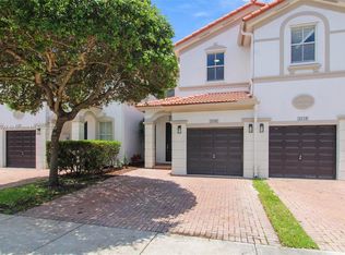 8144 NW 107th Path, Doral, FL 33178