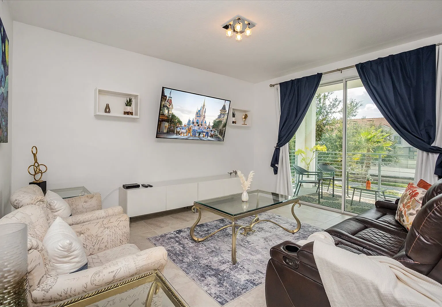2 bed, 1196 sqft, $2,000 — Photo 3