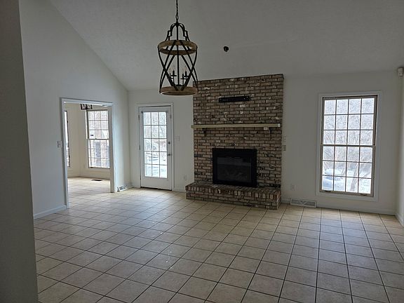 2nd image of 4013 Madira Dr