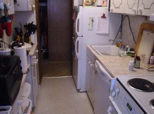 127 Sewall Ave #9UC, Brookline, MA 02446