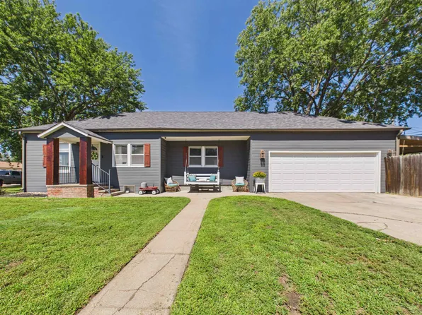 444 W Hawthorne St, Minden, NE 68959