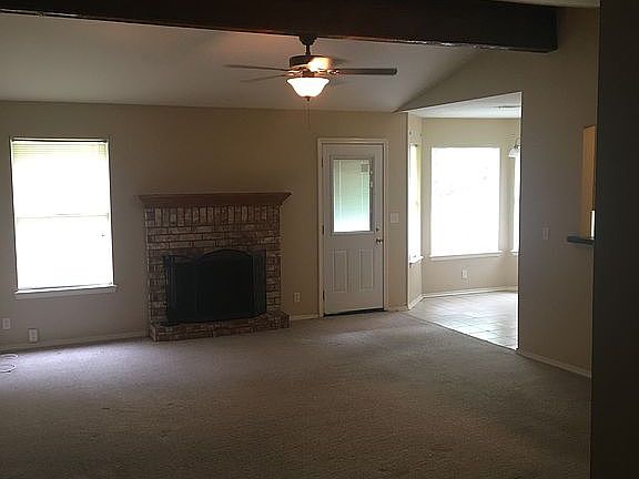 5th image of 232 N Jennifer