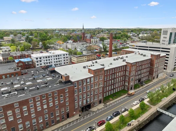 240 Jackson St APT 313, Lowell, MA 01852
