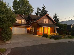 912 8th Ave NW #A, Puyallup, WA 98371