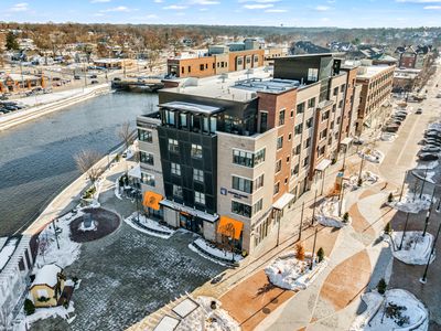 50 S 1st St #5D, Saint Charles, IL, 60174