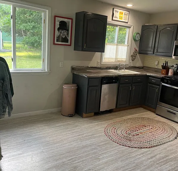 8 Penny Ln — Photo 9
