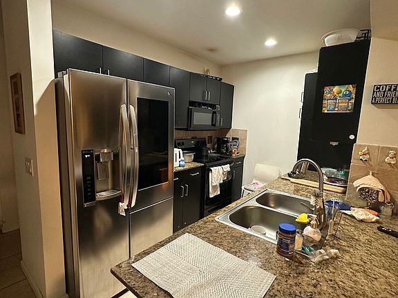 5th image of 3790 SW 32nd Ct