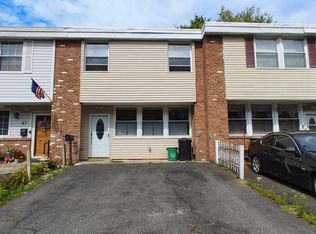 65 Overlook Rd, West Haverstraw, NY 10993