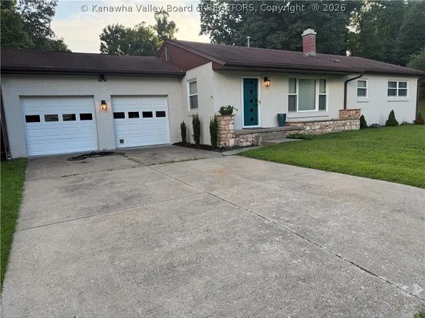 107 Lewis Ln, Point Pleasant, WV 25550