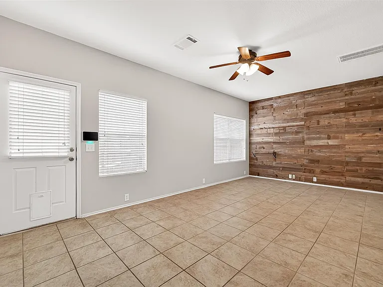 16855 Mammoth Springs Dr — Photo 9