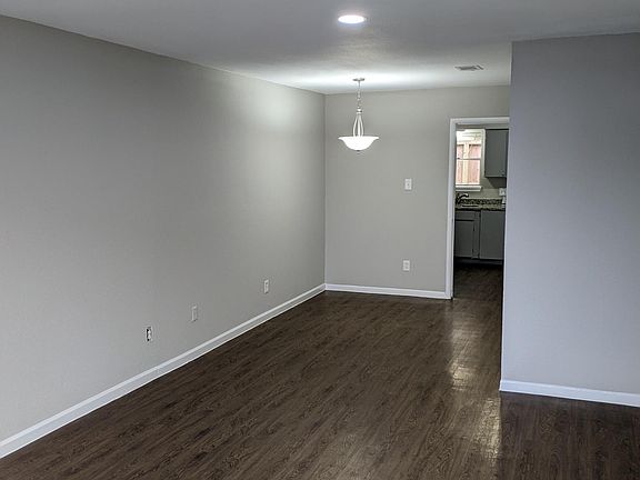 2nd image of 1736 Crestdale Dr #4
