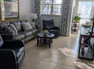 9401 SW 4th St APT 110, Miami, FL 33174