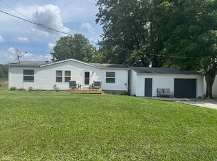 6196 S 300 E, Markleville, IN 46056