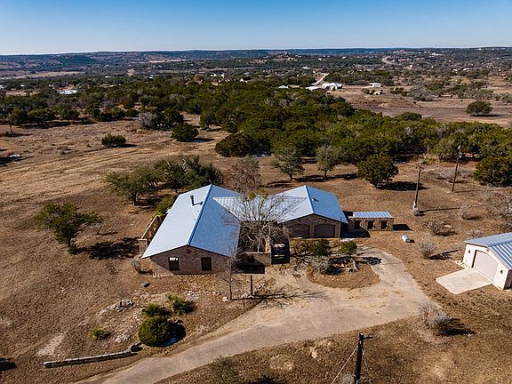 3rd image of 241 Deer Park Ln