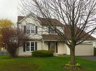 1075 Big Eagle Trl, Carol Stream, IL 60188