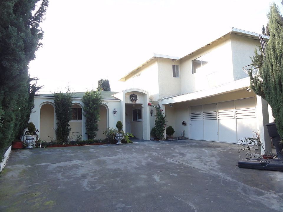 1st image of 1109 Highland Dr