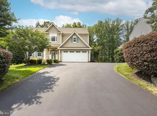 7891 Meadowgate Dr, Manassas, VA