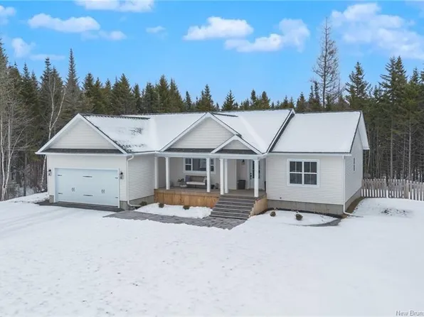 87 Freedom St, Douglas, NB E3G 0Y1
