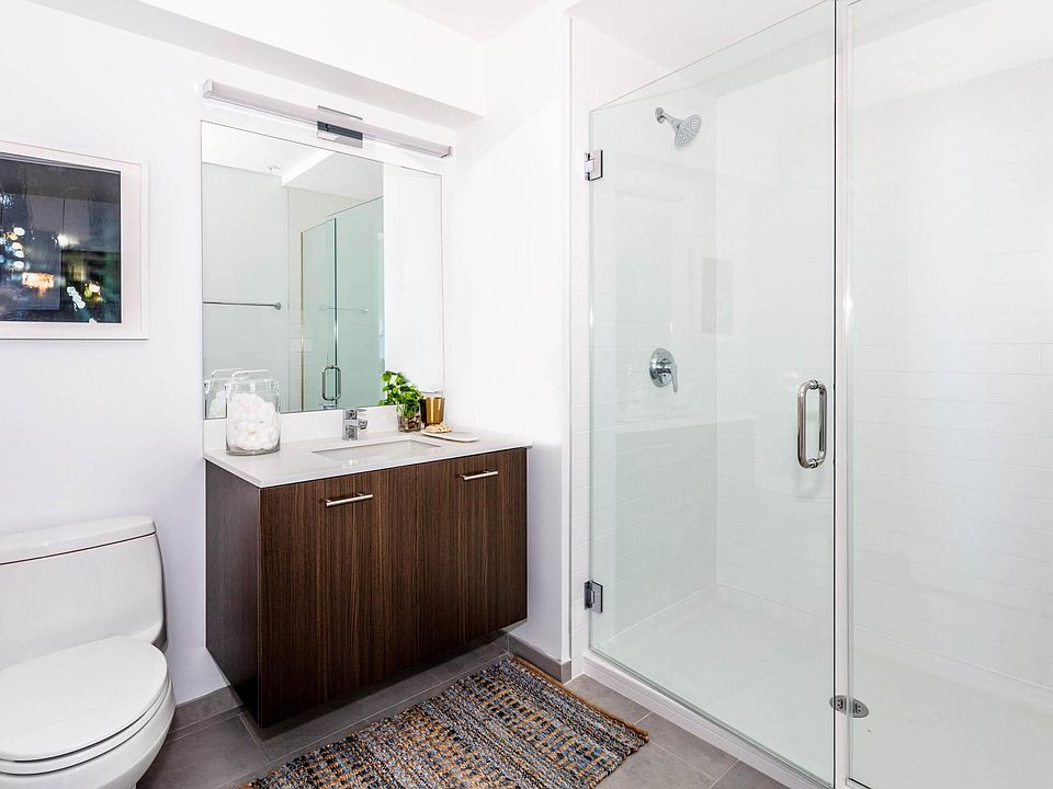 1st image of 1750 N Wolcott Ave #410
