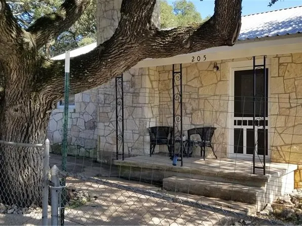 205 Darden Hill Rd, Driftwood, TX 78619