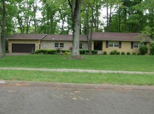 98 Nob Hill Dr N, Columbus, OH