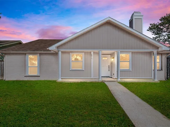 6816 Curry Dr, The Colony, TX 75056