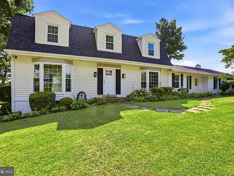 39088 Bolington Rd — Photo 38