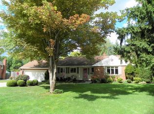 5 Huntington Ct, Buffalo, NY 14221