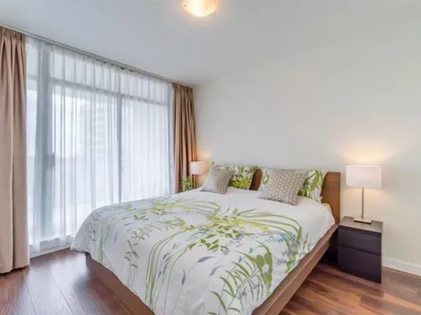 7360 Elmbridge Way #1107, Richmond, BC V6X 0A5